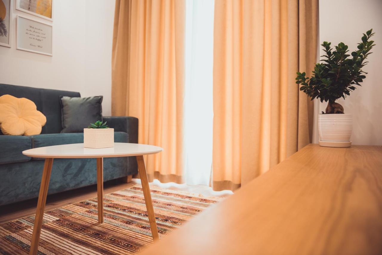 Tam Skanderbeg Square Serviced City Center Apartment No1 ติรานา ภายนอก รูปภาพ