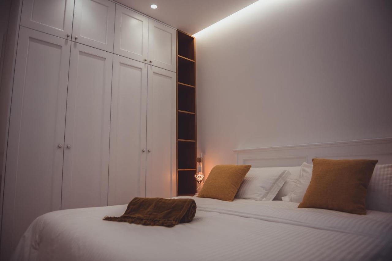 Tam Skanderbeg Square Serviced City Center Apartment No1 ติรานา ภายนอก รูปภาพ