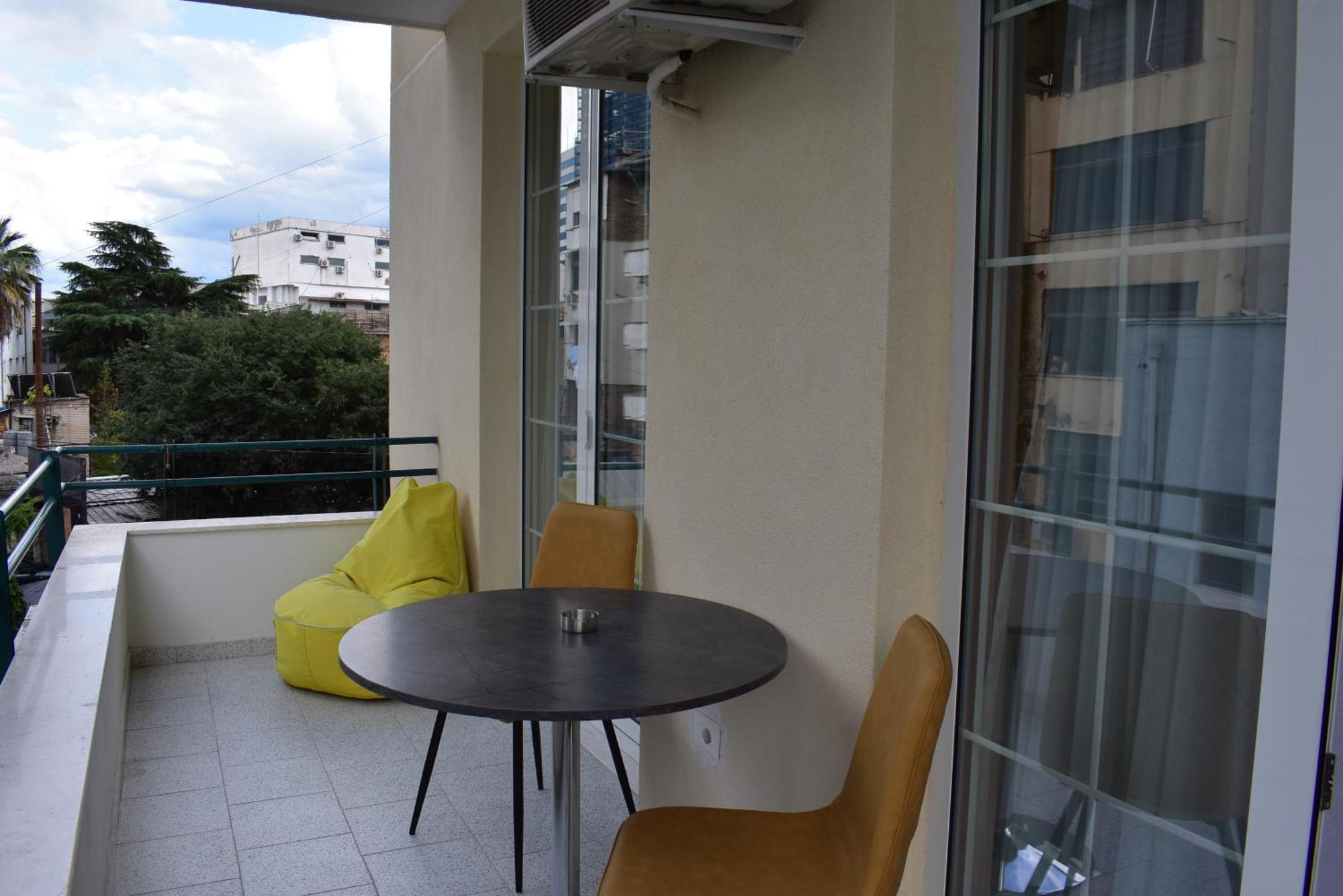 Tam Skanderbeg Square Serviced City Center Apartment No1 ติรานา ภายนอก รูปภาพ