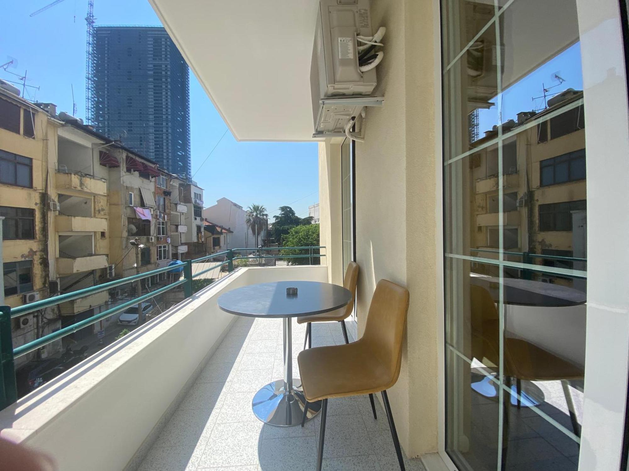 Tam Skanderbeg Square Serviced City Center Apartment No1 ติรานา ภายนอก รูปภาพ